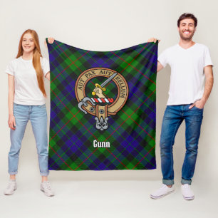 Couverture Polaire Clan Gunn Crest sur Tartan