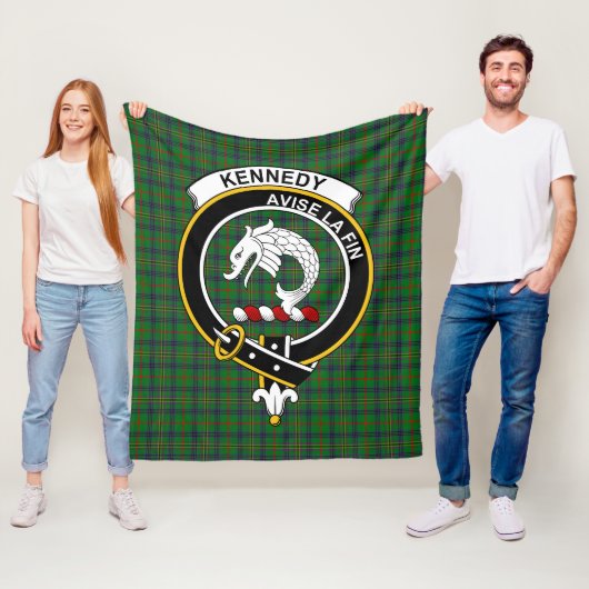 Couverture Polaire Clan Kennedy Tartan Plaid (En situation)