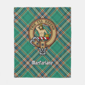 Couverture Polaire Clan MacFarlane Crest sur Tartan de chasse antique (Devant)