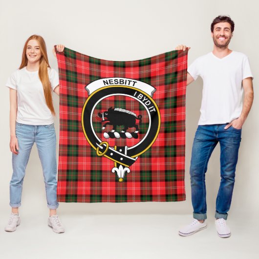 Couverture Polaire Clan Nesbitt Tartan Plaid (En situation)