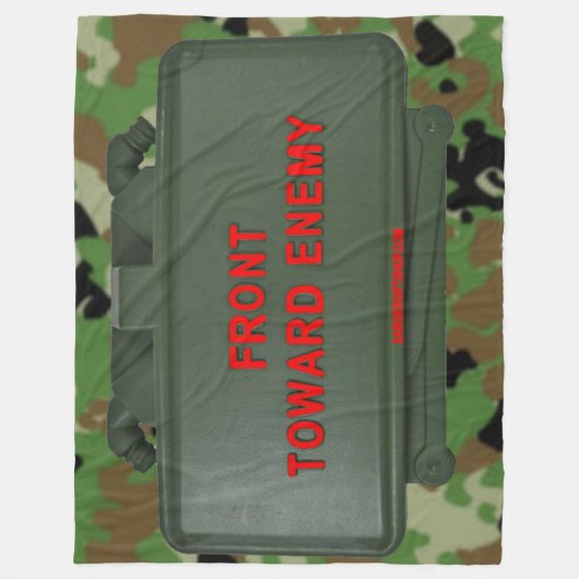 COUVERTURE POLAIRE CLAYMORE (Devant)