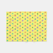 Couverture Polaire Coeurs de polka arc-en-ciel sur jaune (Devant (Horizontal))