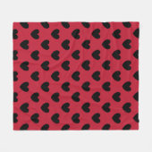 Couverture Polaire Coeurs de polka noir sur rouge (Devant (Horizontal))