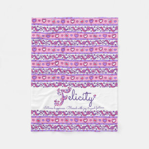 Couverture Polaire Coeurs et fleurs lettre F Nom Felicity signifiant