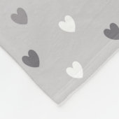 Couverture Polaire Coeurs minuscules de polka aux nuances du gris (Coin)