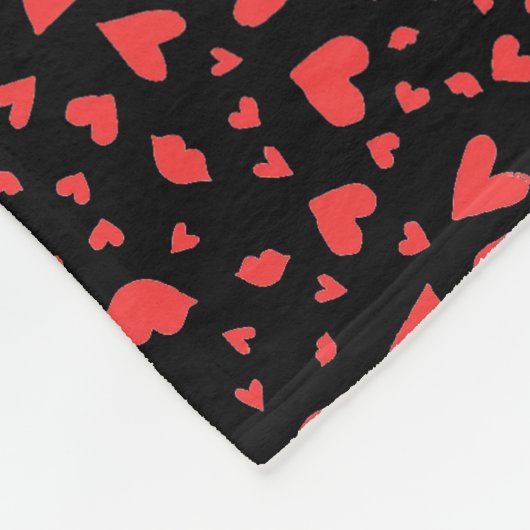 Couverture Polaire Coeurs rouges et baisers (Coin)