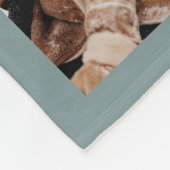 Couverture Polaire Collage photo de famille moderne Monogramme Sage V (Coin)