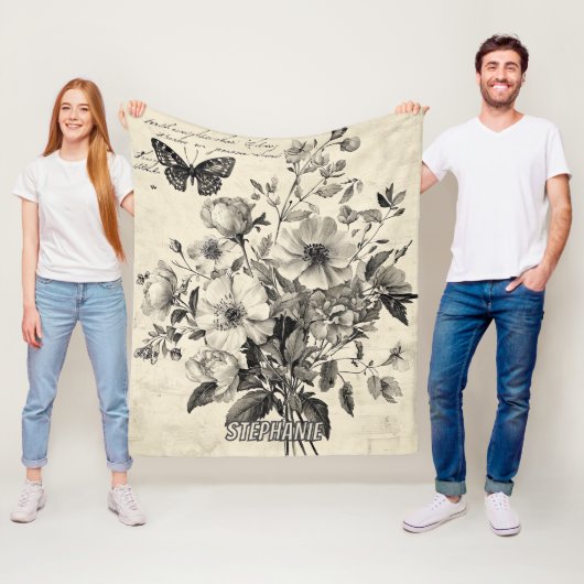 Couverture Polaire Composition florale antique - Papillon monochrome (En situation)