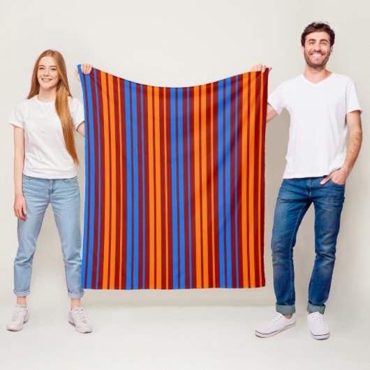 Couverture Polaire Conception de bandes verticales orange rouge bleu  (En situation)