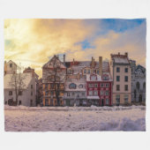 Couverture Polaire Coucher de soleil sur la rue à Riga (Devant (Horizontal))