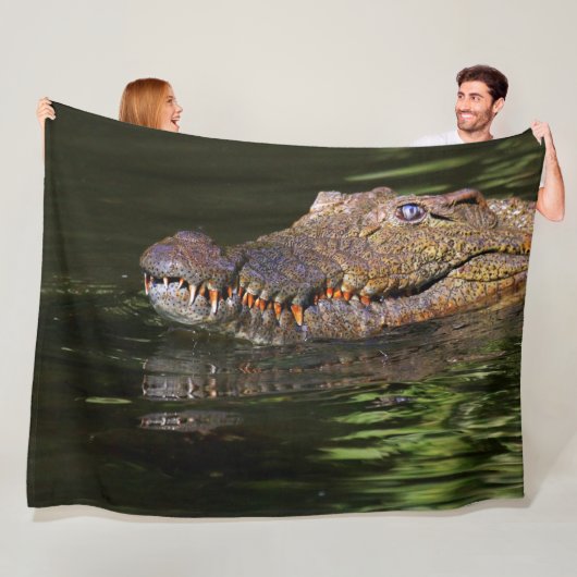 Couverture Polaire Crocodile (En situation)