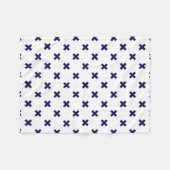 Couverture Polaire Croix bleu marine sur blanc (Devant (Horizontal))