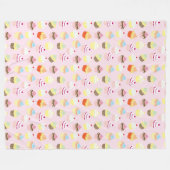 COUVERTURE POLAIRE CUPCAKES MOTIF ROSE (Devant (Horizontal))