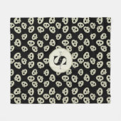 Couverture Polaire Cute Motif crâne Monogramme noir polaire Blanche (Devant (Horizontal))
