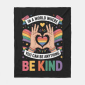 Couverture Polaire Dans un monde où vous pouvez être n'importe quoi ê (Devant)