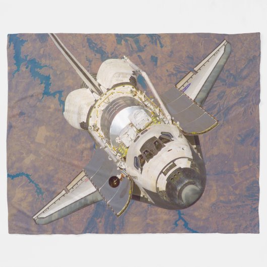 COUVERTURE POLAIRE DÉCOUVERTE D'UNE NAVETTE SPATIALE AMÉRICAINE (Devant (Horizontal))