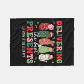 Couverture Polaire Delivering The Labor Delivery Nurse Christmas  (Devant (Horizontal))