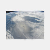 Couverture Polaire Des Petits Satellites Orbitent Au-Dessus D'Une Par (Devant (Horizontal))