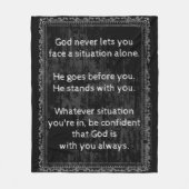 Couverture Polaire Dieu est toujours avec vous jamais seul (Devant)