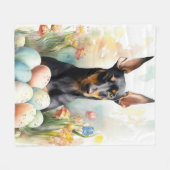 Couverture Polaire Doberman avec œufs de Pâques (Devant (Horizontal))