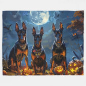 Couverture Polaire Doberman Halloween Éffrayant (Devant (Horizontal))
