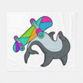 Couverture Polaire Dolpin comme patineur avec skateboard (Devant (Horizontal))