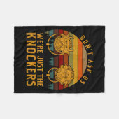 Couverture Polaire Don’t Ask Us We’re Just The Knockers  (Devant (Horizontal))