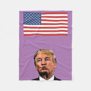 COUVERTURE POLAIRE DONALD TRUMP KISS FLEECE BLANKET