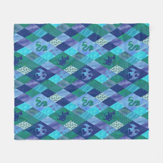 Couverture Polaire Dragon à patchwork d'aquarelle en bande bleue et v (Devant (Horizontal))