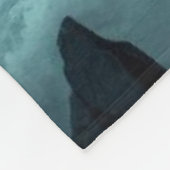 Couverture Polaire Dragon sombre et médiéval (Coin)