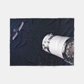 Couverture Polaire Dragon Xl Spacecraft S'Approche D'Une Passerelle L (Devant (Horizontal))