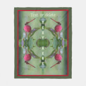 Couverture Polaire Dragonfly rouge sur le fruit de bois de chien Pers (Devant)