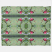 Couverture Polaire Dragonfly Rouge sur les fruits de bois de chien (Devant (Horizontal))