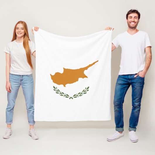 Couverture Polaire Drapeau de Chypre (En situation)