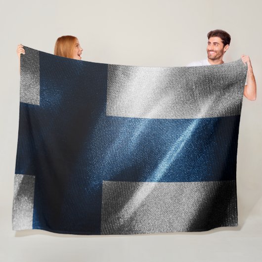 Couverture Polaire Drapeau de soie finlandaise (En situation)