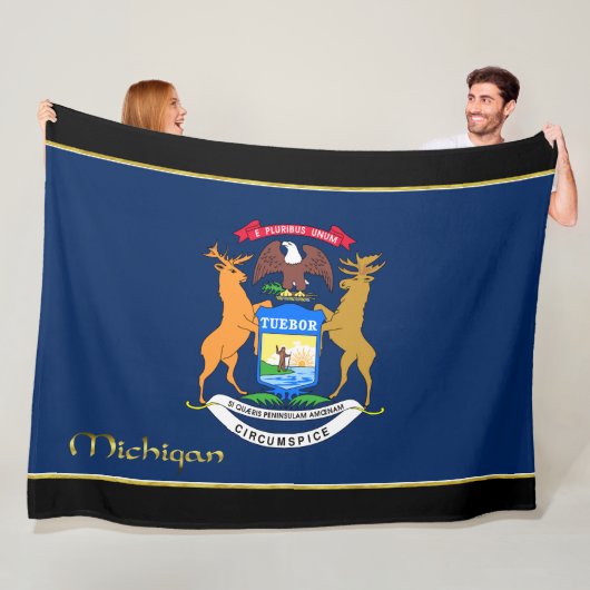 Couverture Polaire Drapeau du Michigan (En situation)