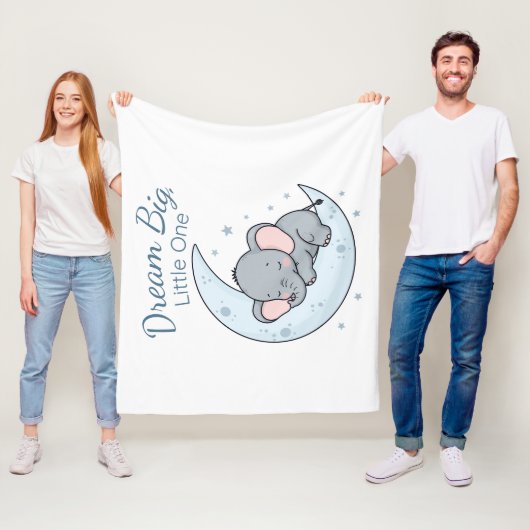 Couverture Polaire Dream Big, Little One (En situation)