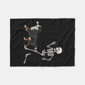 Couverture Polaire Drôle Halloween Bernese Mountain Dog Et Skeleton (Devant (Horizontal))