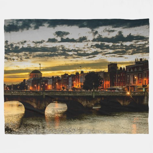 COUVERTURE POLAIRE DUBLIN IRLANDE (Devant (Horizontal))