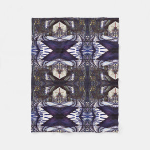 Couverture Polaire Dusting the Piano