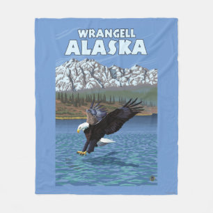 Couverture Polaire Eagle chauve plongeant - Wrangell, Alaska