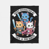 Couverture Polaire Easily Distracted By Cats & Side Quests Funny (Devant)