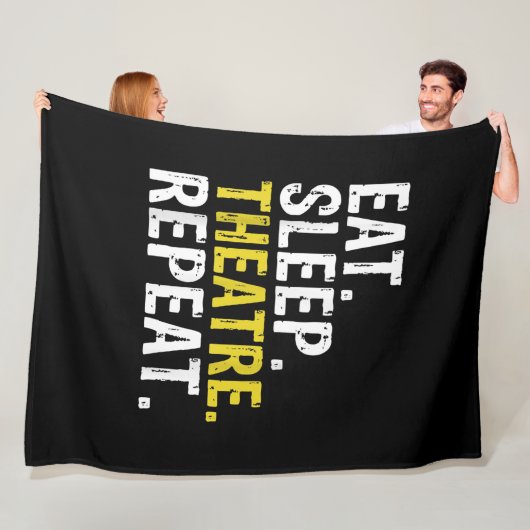 Couverture Polaire Eat Sleep (En situation)