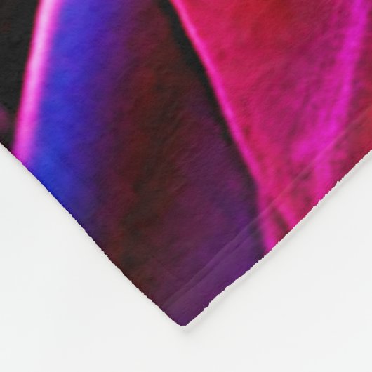 Couverture Polaire Eerie Skeleton avec conception de cheveux roses (Coin)