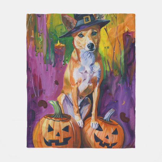 Couverture Polaire Éffrayant Basenji Halloween sorcière et Citrouille (Devant)