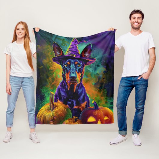 Couverture Polaire Éffrayant Doberman Chien Halloween sorcière et Cit (En situation)
