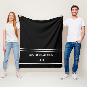 Couverture Polaire Élégant Noir et Blanc Initiales nouvellement marié