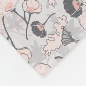 Couverture Polaire Élégante Fleurs en gris rose féminin (Coin)