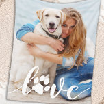 Couverture Polaire Empreinte de patte d'amour personnalisé Photo Amou<br><div class="desc">AMOUR ! Célébrez votre meilleur ami avec une couverture photo unique personnalisée pour chien et gardien. Surprenez votre amoureux des chiens préféré, que ce soit un anniversaire, la fête des mères, la fête des valentins, ou Noël avec cette jolie couverture de chien photo d'amour. Cet Amour avec couverture photo empreinte...</div>