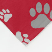 Couverture Polaire Empreintes de pattes gris rouge et argenté (Coin)
